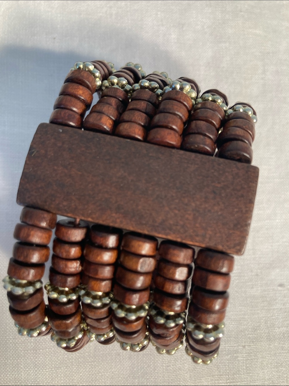 Large bundle of exotic wood earrings and bracelets - Picture 15 of 16